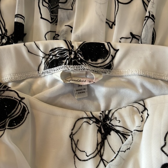 Strapless dress - Picture 3 of 3